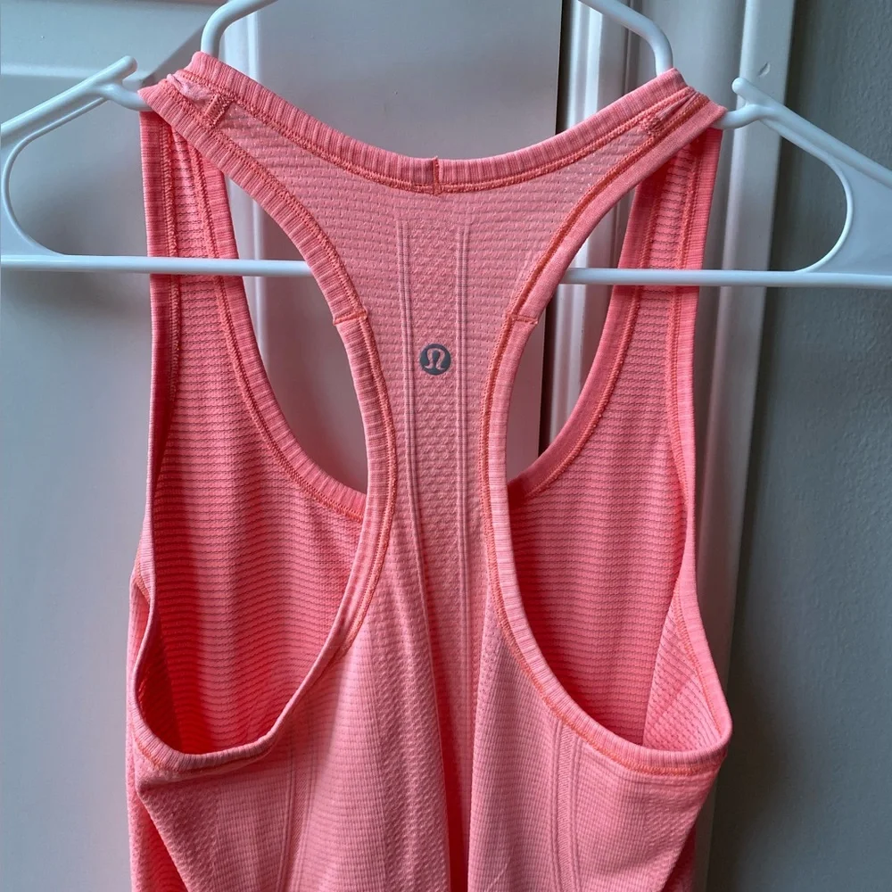Lululemon Swiftly Tech Racer Back Tank Top - Picture 2 of 3